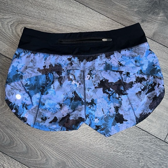 Lululemon Speed Up Short 2.5" Screen Camo Multi / Black size 4 - Picture 7 of 11
